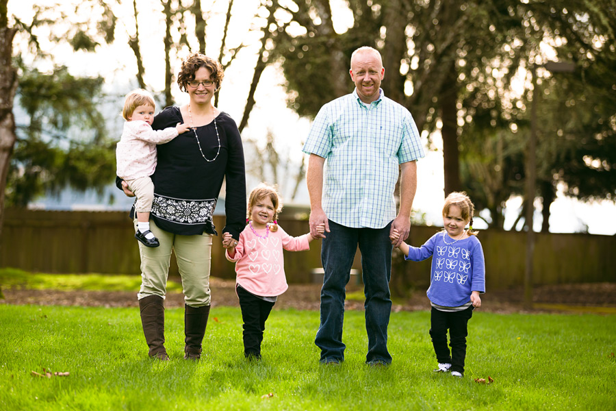 springfield-family-pics-003 Family Photos | Springfield Oregon | Sylliaasen