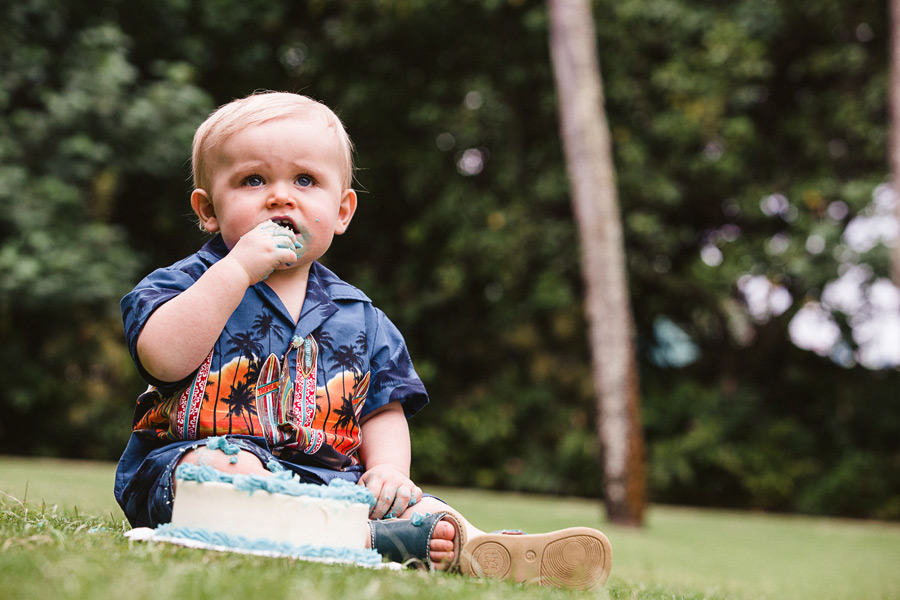 oahu-hawaii-child-015 Whalen | Waikiki Oahu Hawaii | One Year Old Session