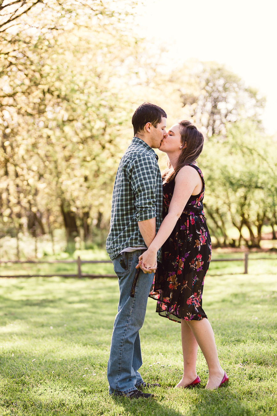 engagement-dorris-pics-002 Sarah & Norman | Engagement Pictures | Springfield Oregon | Dorris Ranch