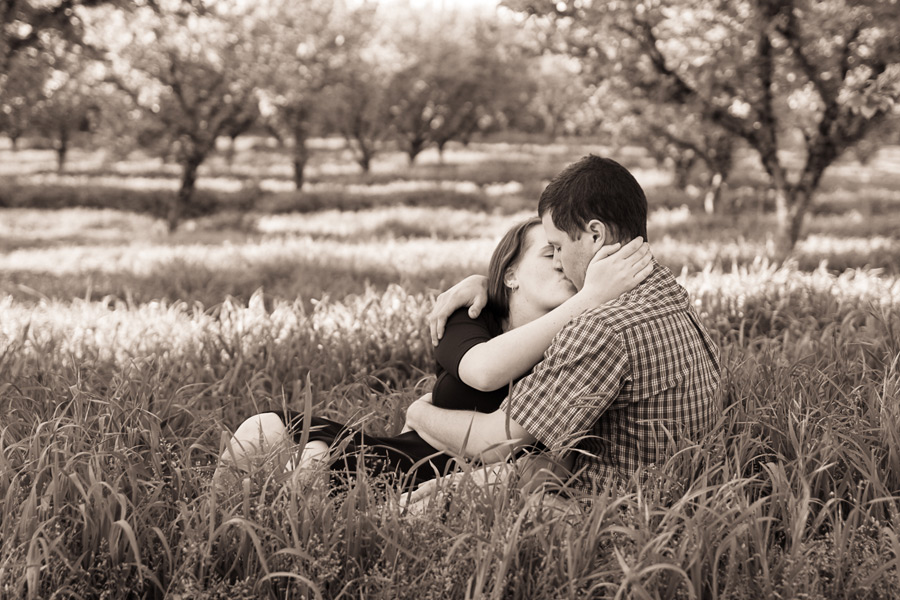 engagement-dorris-pics-013 Sarah & Norman | Engagement Pictures | Springfield Oregon | Dorris Ranch