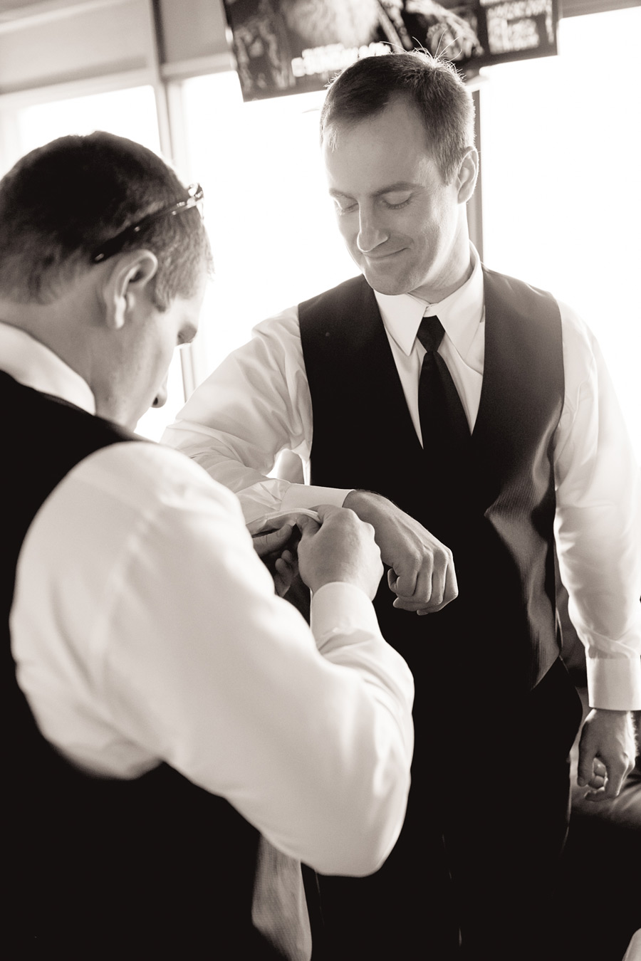 eugene-wedding-lc-016 Lindsey & Dan | Springfield Lutheran Church Wedding Ceremony | Lewis & Clark Reception | Eugene Oregon