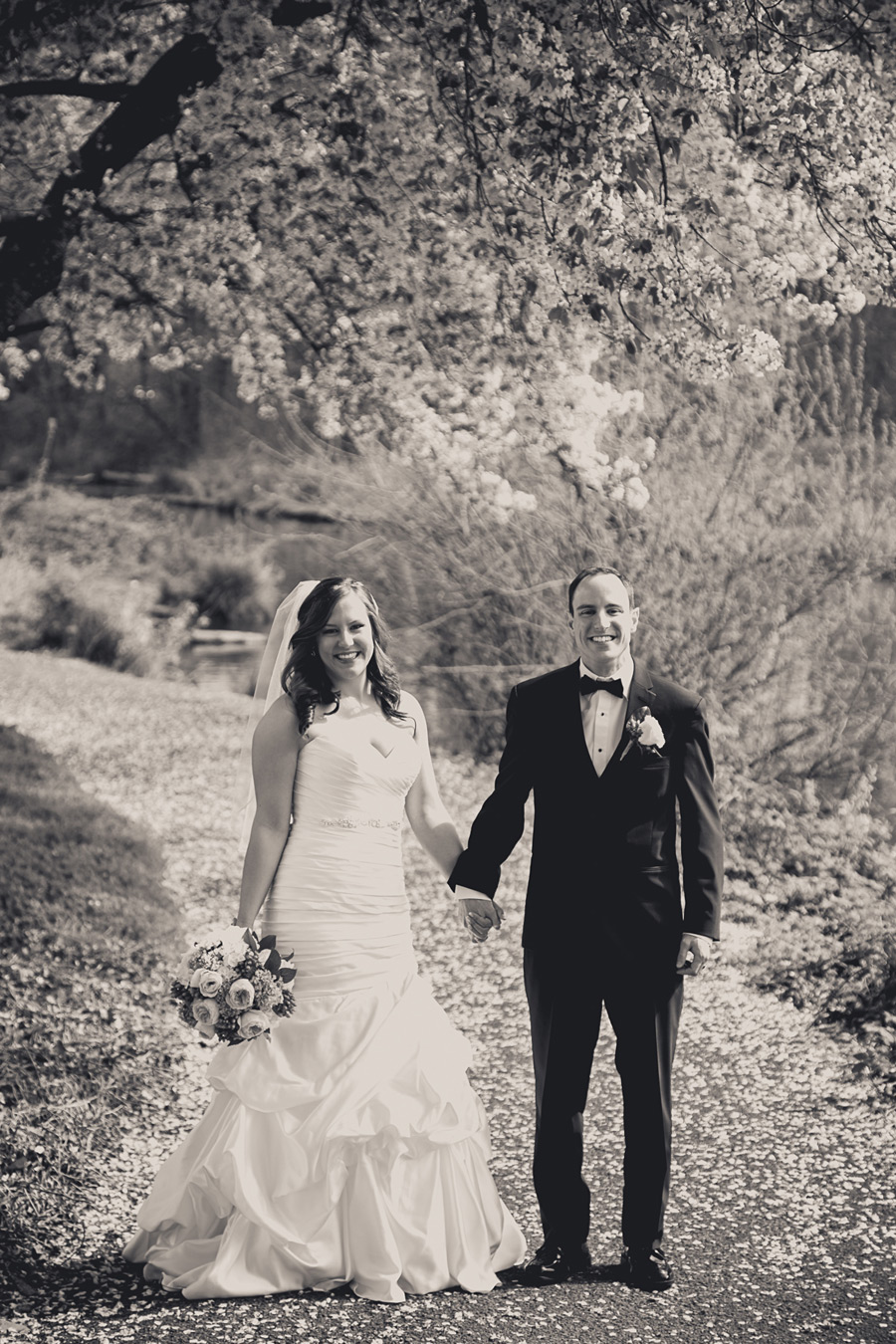 eugene-wedding-lc-026 Lindsey & Dan | Springfield Lutheran Church Wedding Ceremony | Lewis & Clark Reception | Eugene Oregon