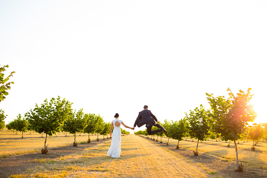 wedding-stewart-farm-070 Nyssa & John | Stewart Family Farm Wedding | Harrisburg Oregon