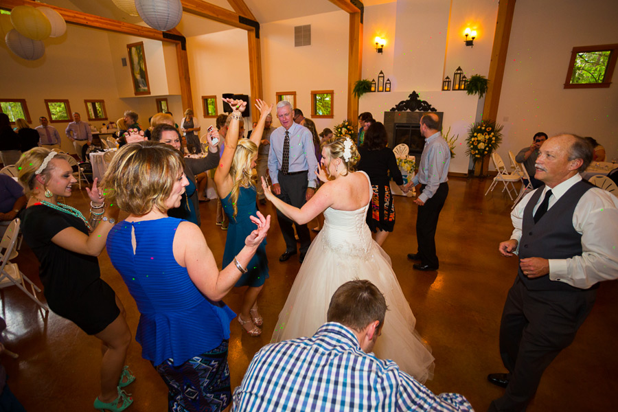 deep-woods-wedding-070 Andrea & Rob | Deep Woods Wedding | Veneta Oregon