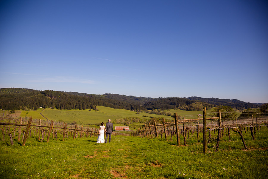 sweet-cheeks-wedding-021 Sweet Cheeks Wedding | Erin & Kevin | Eugene Oregon