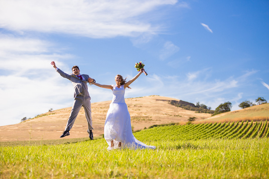ashland-wedding-pics-053 Katira & Christian | Ashland Oregon Wedding | Private Residence