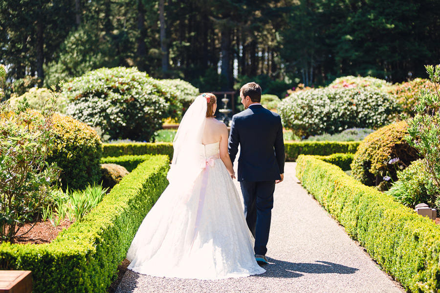 shore-acres-wedding-039 Oregon Coast Wedding | Coos Bay | Shore Acres State Park & Simpson Beach | Hannah & Alex