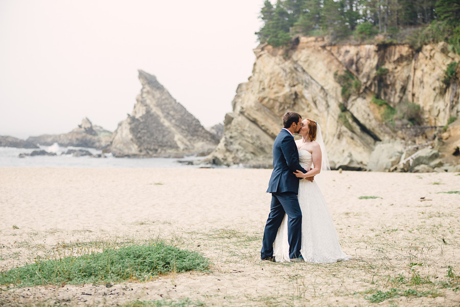 shore-acres-wedding-068 Oregon Coast Wedding | Coos Bay | Shore Acres State Park & Simpson Beach | Hannah & Alex