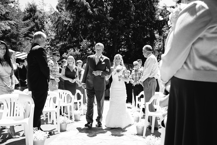 salishan-wedding-oregon033 Salishan Lodge Destination Wedding | Oregon Coast Photographer | Katie & Sean