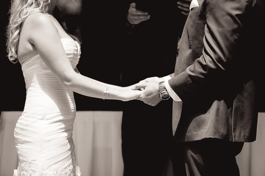 salishan-wedding-oregon037 Salishan Lodge Destination Wedding | Oregon Coast Photographer | Katie & Sean