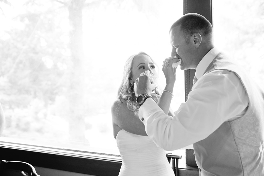 salishan-wedding-oregon073 Salishan Lodge Destination Wedding | Oregon Coast Photographer | Katie & Sean