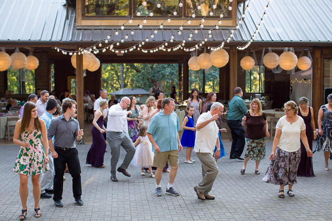 mt-pisgah-wedding075 Mt Pisgah Arboretum Wedding | Eugene Oregon | Danielle & Jeff