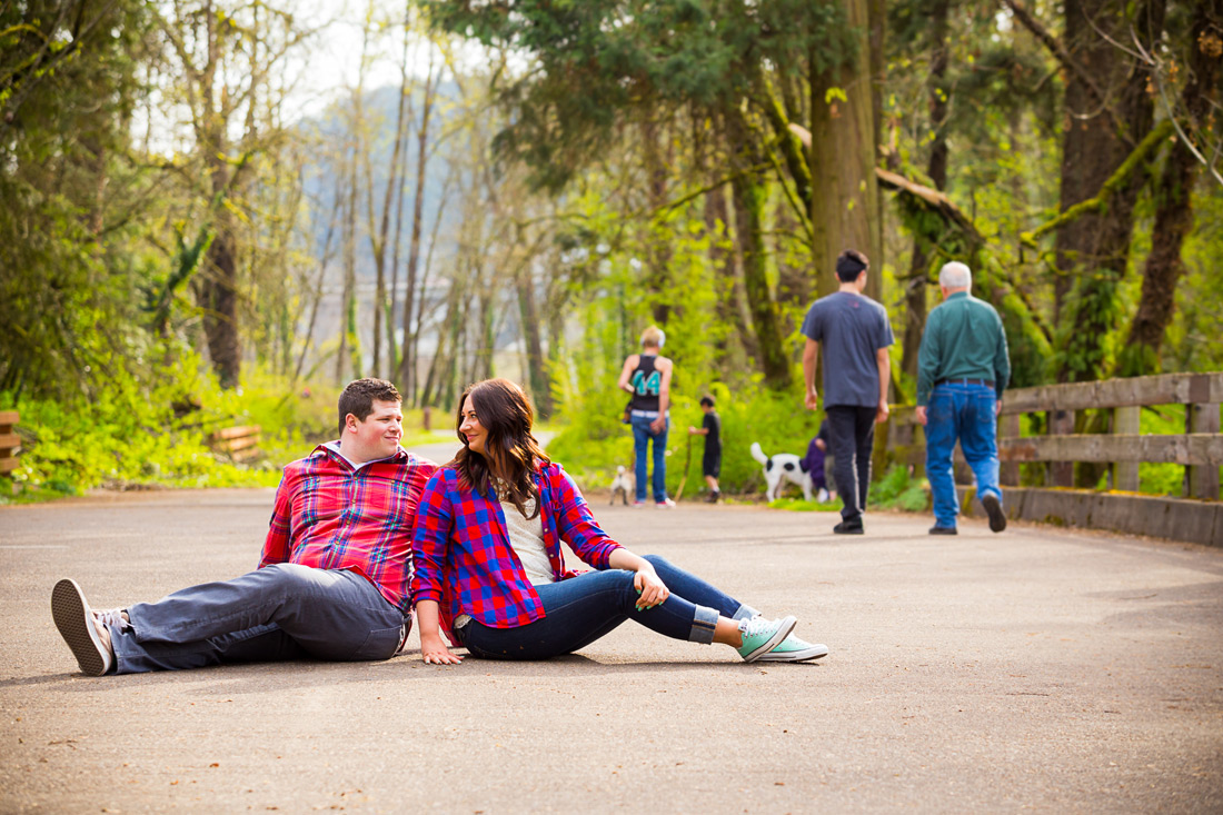 oregon-engaged-pics-009 Oregon Engagement Pictures | Dorris Ranch | Merissa & Jake