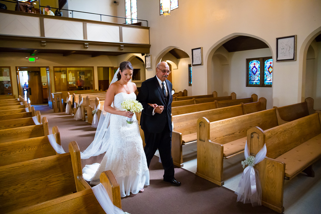 wedding-photographers-010 St Mary's Catholic Church Wedding | Shadow Hills Country Club | Eugene Oregon | Lydia & Grant