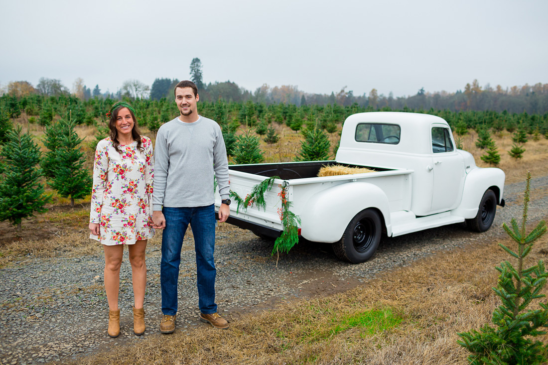 christmas-engagement-002 Oregon Engagement Pictures | Northern Lights Christmas Tree Farm | Jessica & Zach