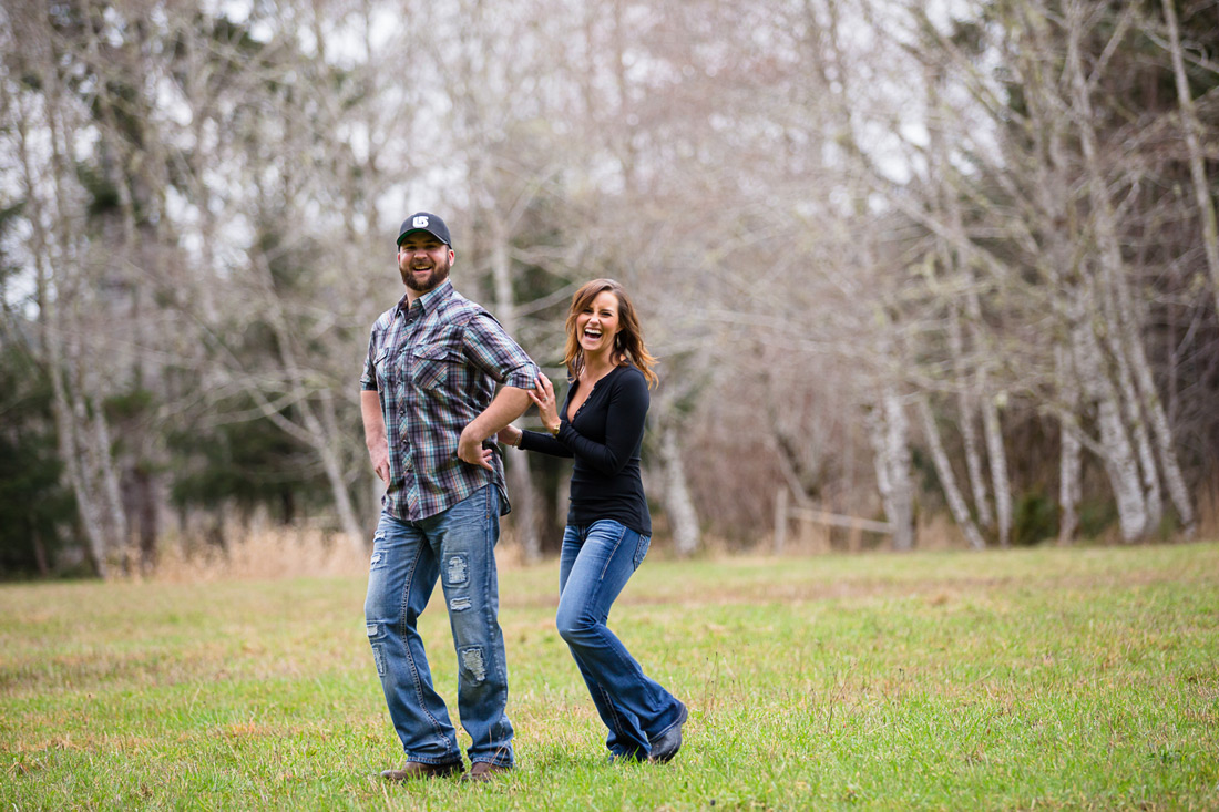 e-session-oregon-015 Engagement Photos | Viral Image | Siletz Oregon | Stevie & Brady