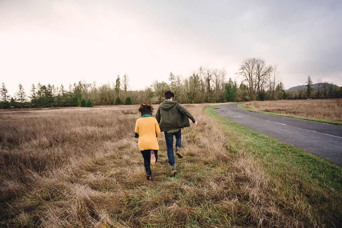 engagement-oregon-005 Engagement Photos | Kate & Brendan | Rainy Day Adventure Eugene Oregon