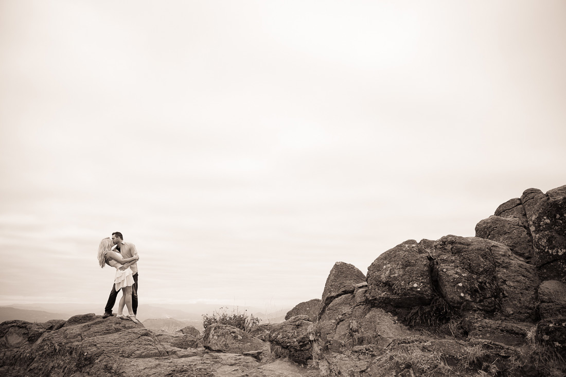 oregon-photographer-032 Engagement Photos | Spencer's Butte Eugene Oregon | Jordan & Brendan
