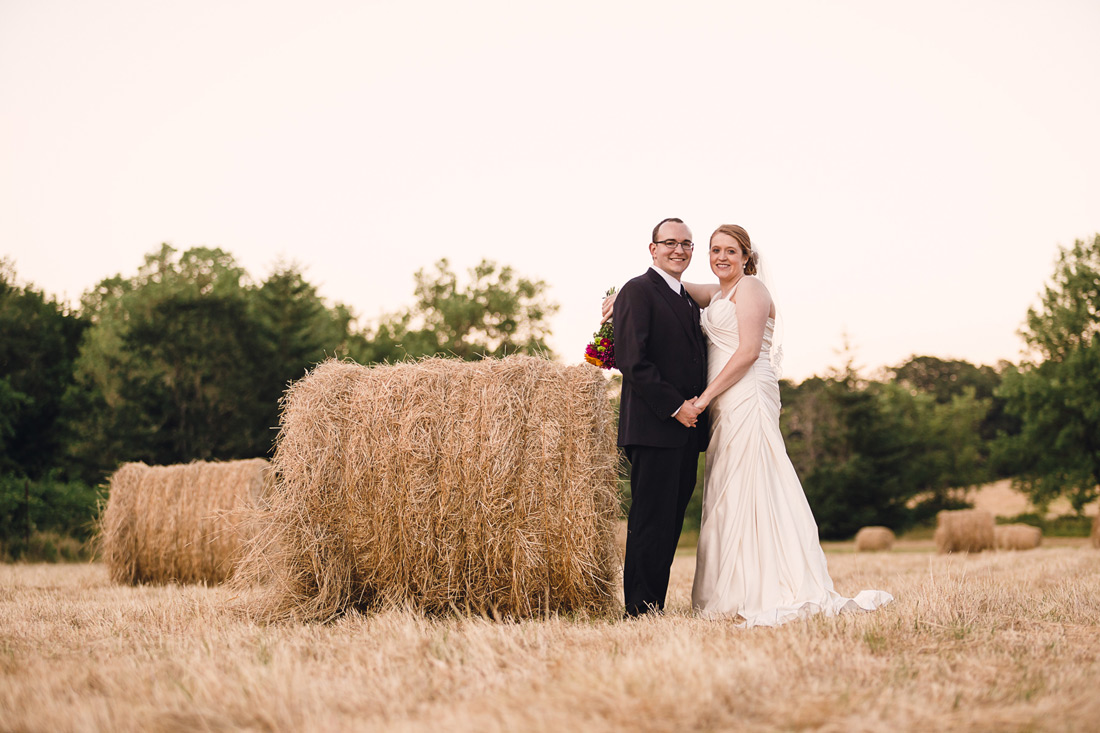 umpqua-wedding-or016 Trash The Dress / Bridal Session | Umpqua Oregon Private Residence | Helena & Nick