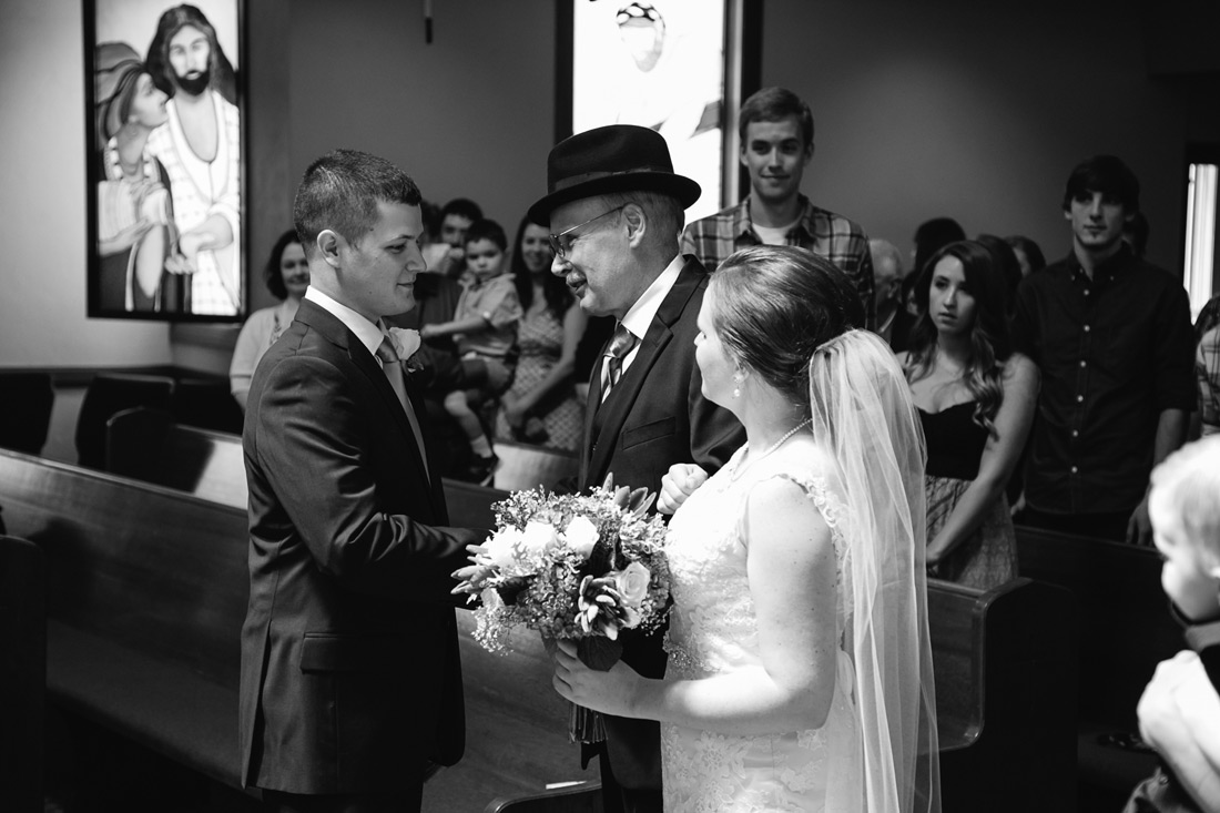 wedding-photographer-027 Bethesda Lutheran Church Wedding | Eugene Oregon | Sarah & Norman