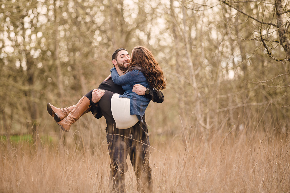 oregon-engagement-003 Engagement Pictures Eugene Oregon | Hannah & Jeff | Mt Pisgah