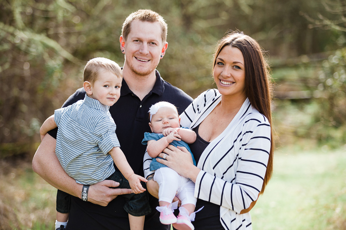 family-pictures-007 Jones Family | Mt Pisgah Eugene Oregon | Family Photographer