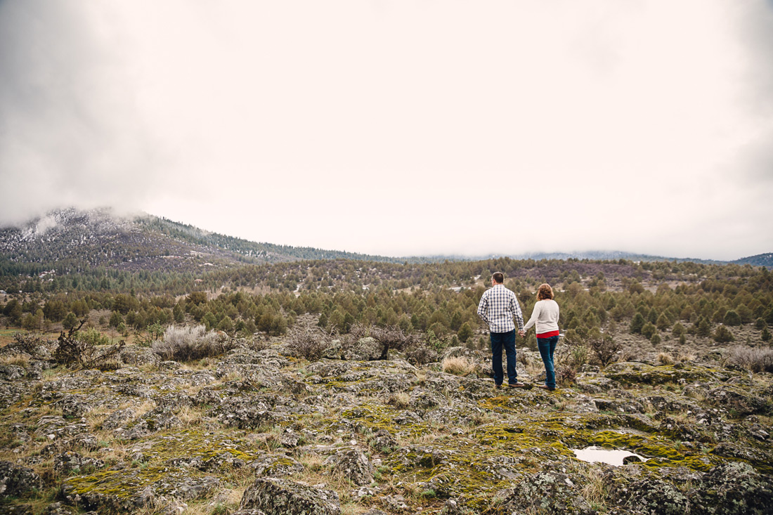 klamath-engagement-006 Klamath Falls Engagement | Victoria & Jason | Southern Oregon Wedding Photographer