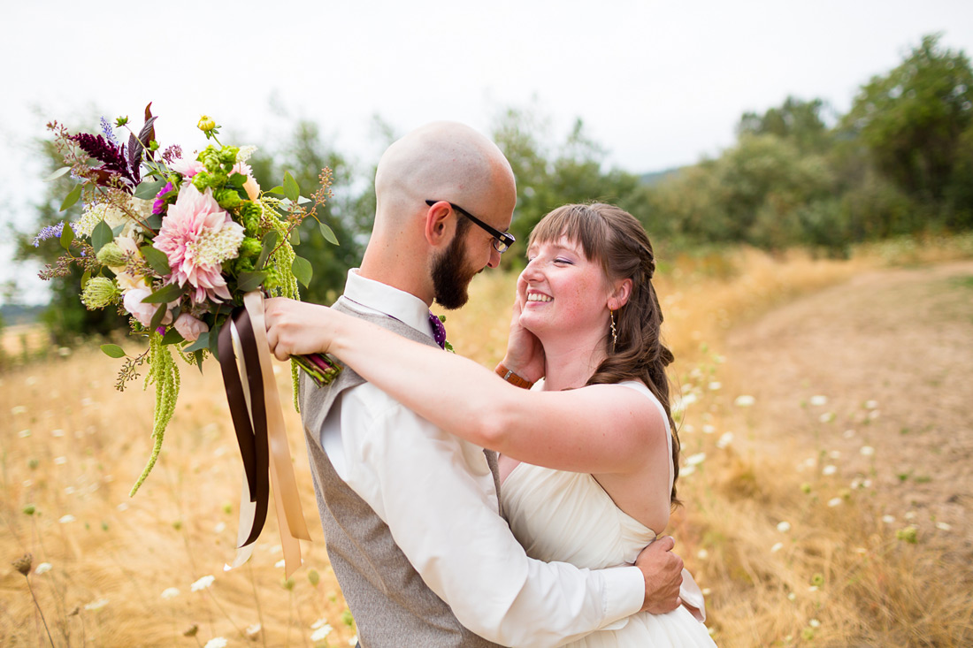 jasper-house-farm-018 Jasper House Farm Wedding | Oregon Wedding Photographer | Bailey & Keith