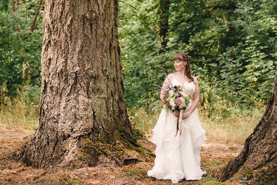 jasper-house-farm-025 Jasper House Farm Wedding | Oregon Wedding Photographer | Bailey & Keith