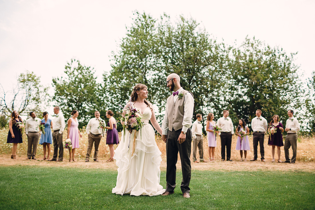 jasper-house-farm-031 Jasper House Farm Wedding | Oregon Wedding Photographer | Bailey & Keith