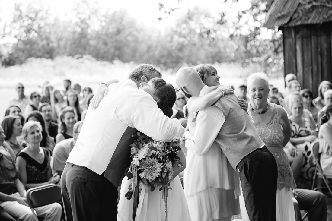 jasper-house-farm-059 Jasper House Farm Wedding | Oregon Wedding Photographer | Bailey & Keith