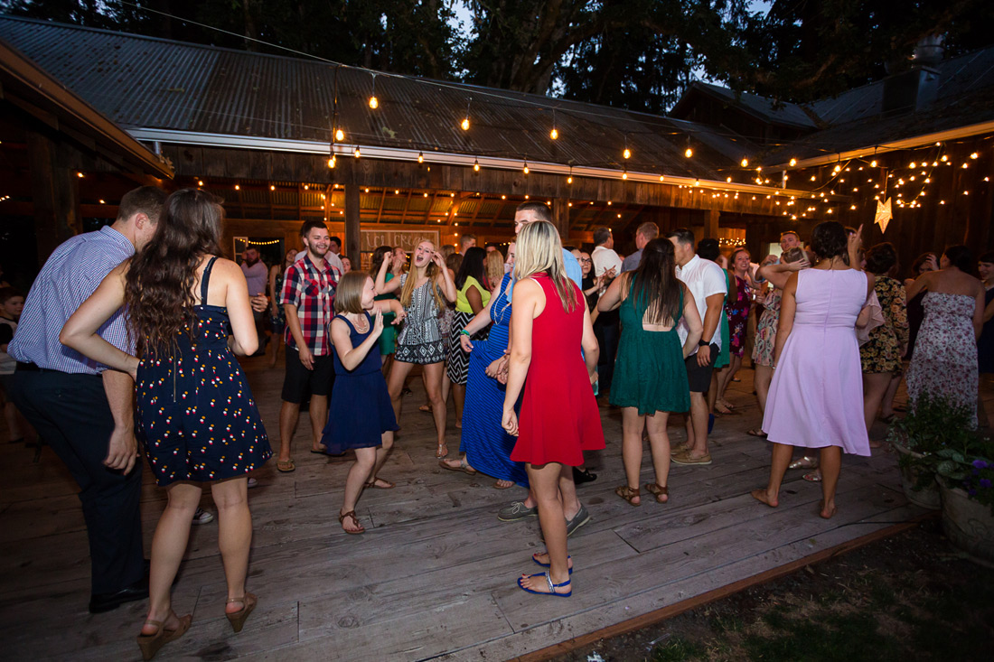 jasper-house-farm-133 Jasper House Farm Wedding | Oregon Wedding Photographer | Bailey & Keith