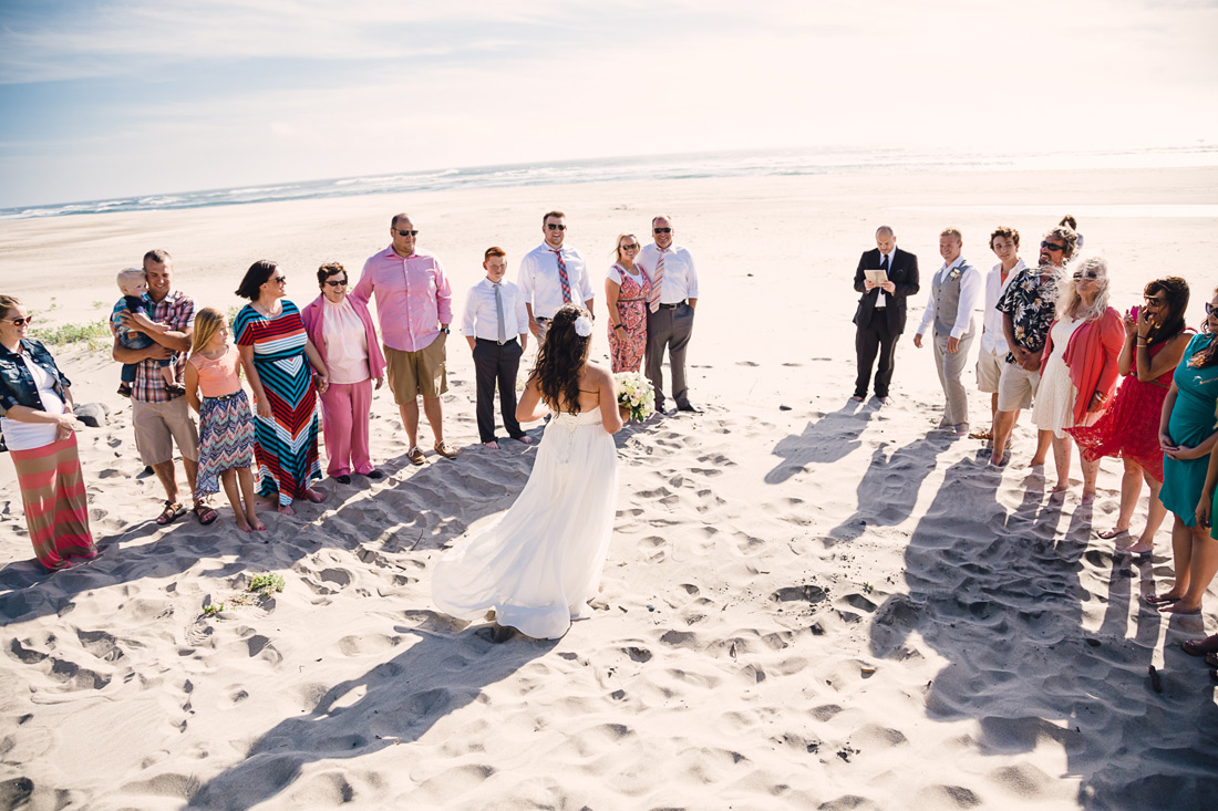 oregon-coast-wedding-032 Road's End Beach | Lincoln City Oregon Wedding | Amanda & Spencer | Small Destination Wedding Elopement