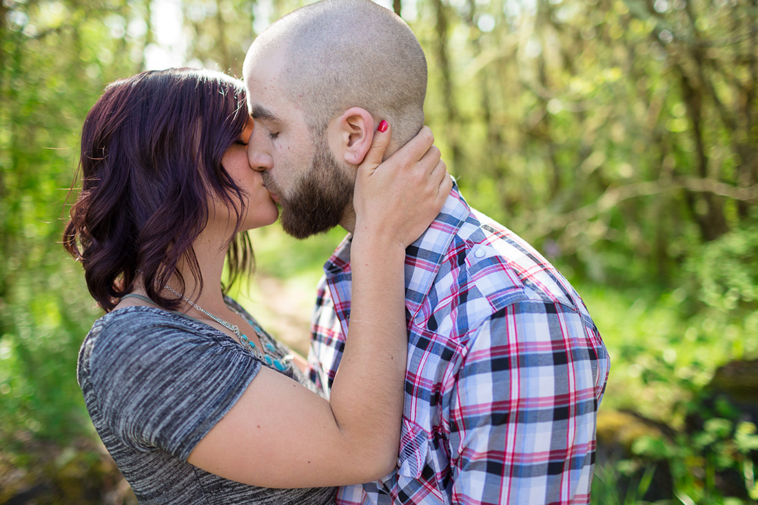 oregon-photographer-014 Mount Pisgah Engagement | Eugene Oregon Photographer