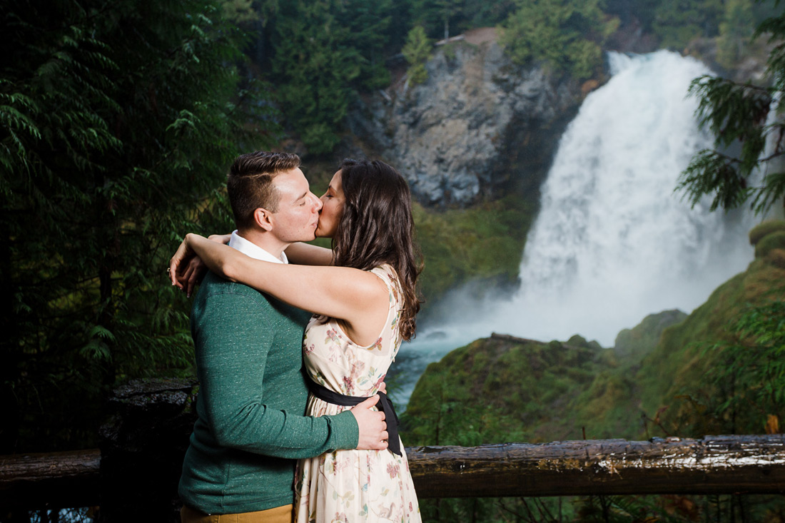 sahalie-falls-engaged-006 Sahalie Falls McKenzie River Engagement | Marissa & José