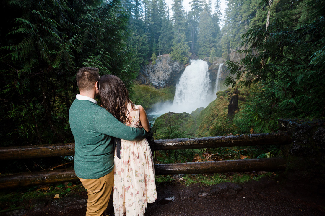 sahalie-falls-engaged-007 Sahalie Falls McKenzie River Engagement | Marissa & José