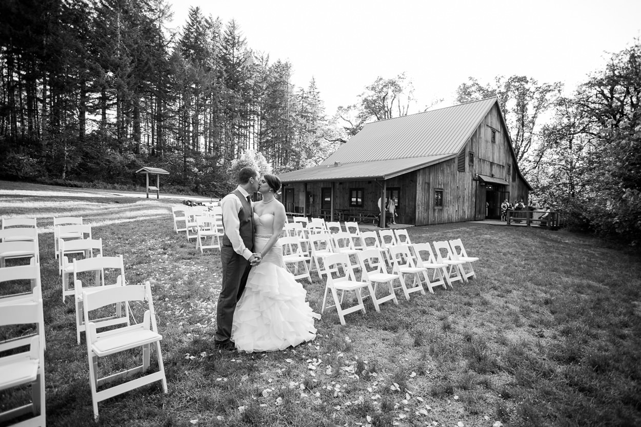 beazell-memorial-forest-wedding-73-1 Beazell Memorial Forest Wedding | Philomath Oregon | Gillian & Andrew