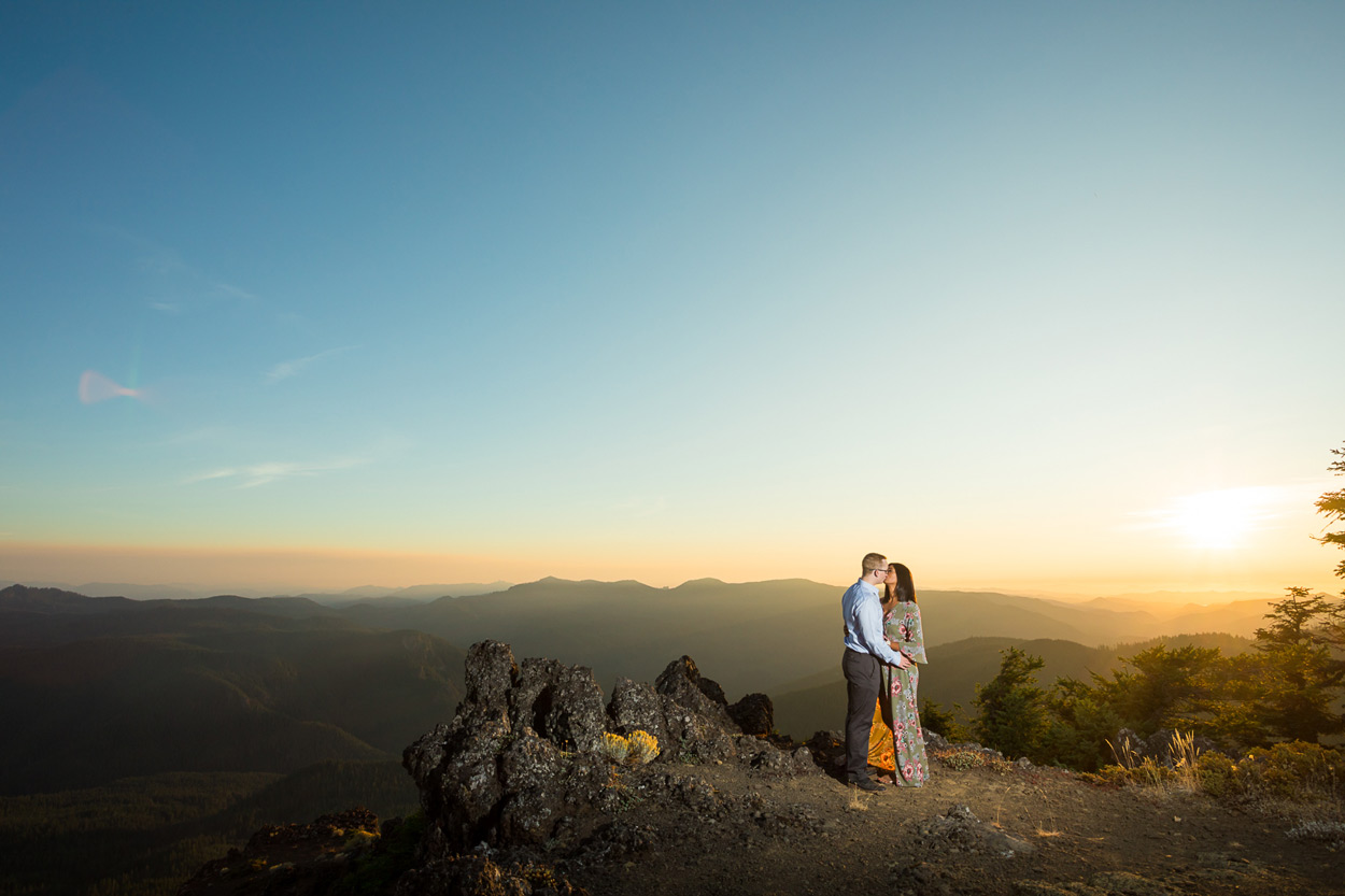 oregon-photographer-020 Iron Mountain Adventure Engagement Session | Chandra & Brandon