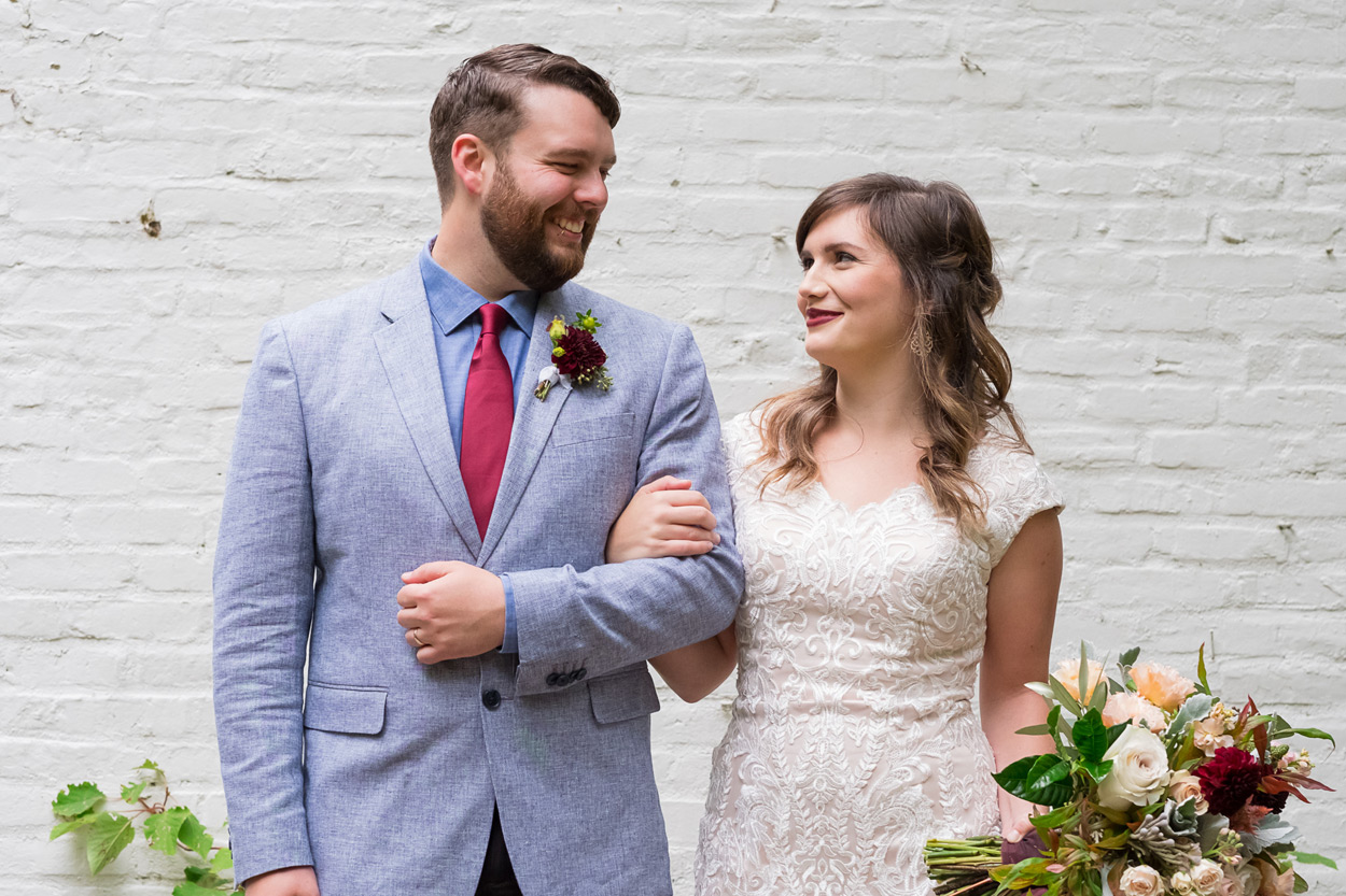 leach-botanical-garden-wedding-portland-13 Leach Botanical Garden Wedding Portland Oregon | Heather & Josh