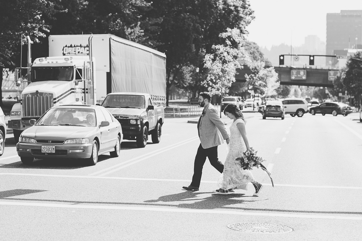 leach-botanical-garden-wedding-portland-30 Leach Botanical Garden Wedding Portland Oregon | Heather & Josh