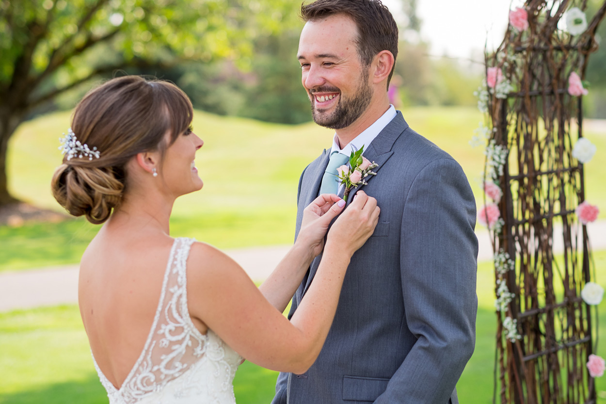 shadow-hills-country-club-wedding-09 Shadow Hills Country Club Wedding | Eugene Oregon | Leanna & AJ