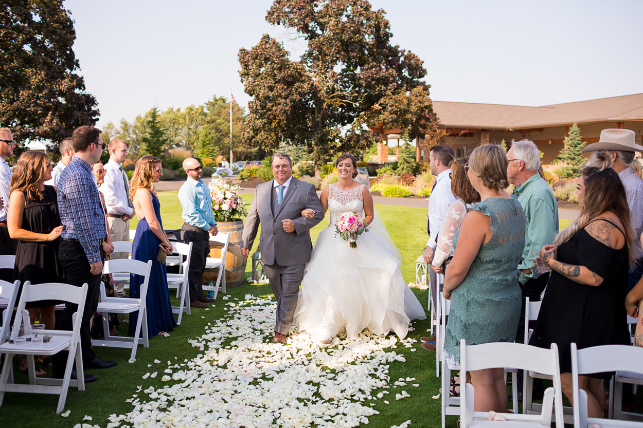 shadow-hills-country-club-wedding-32 Shadow Hills Country Club Wedding | Eugene Oregon | Leanna & AJ