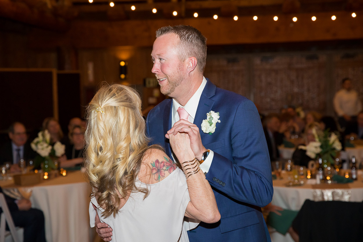 sunriver-resort-winter-wedding-090 Sunriver Resort Winter Wedding | Sunriver Oregon | Margaret & Ryan