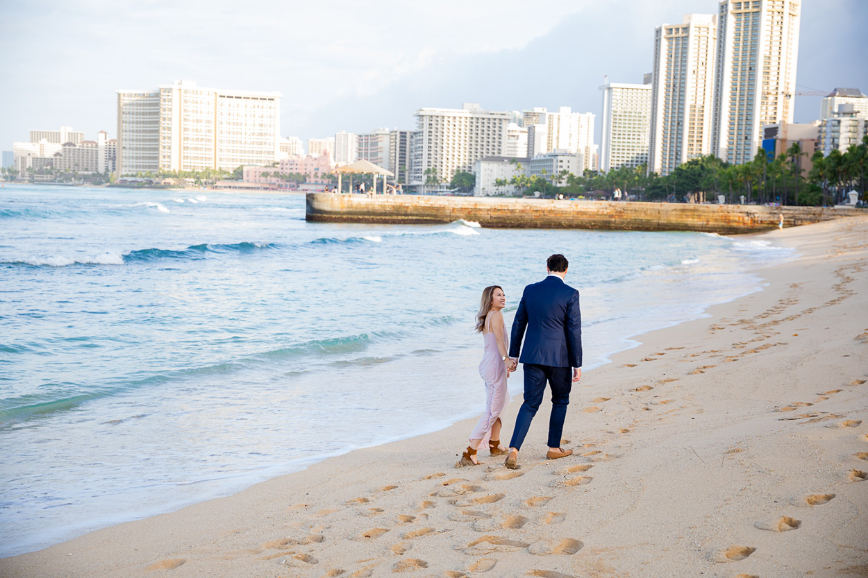 waikiki-wedding-photographer-011 Waikiki Wedding Photographer | Hawaii Beach Engagement Photos | Prisca & Kodyn