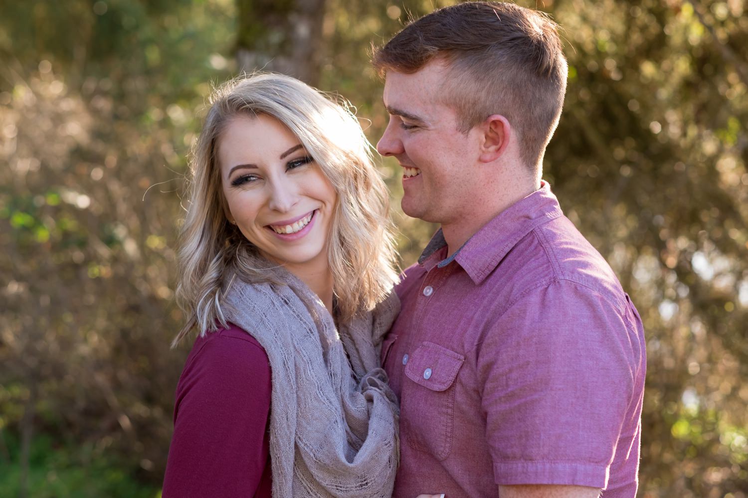 eugene-engagement-pictures-002 Mt Pisgah Engagement Pictures | Kalee & Charlie | Eugene Oregon