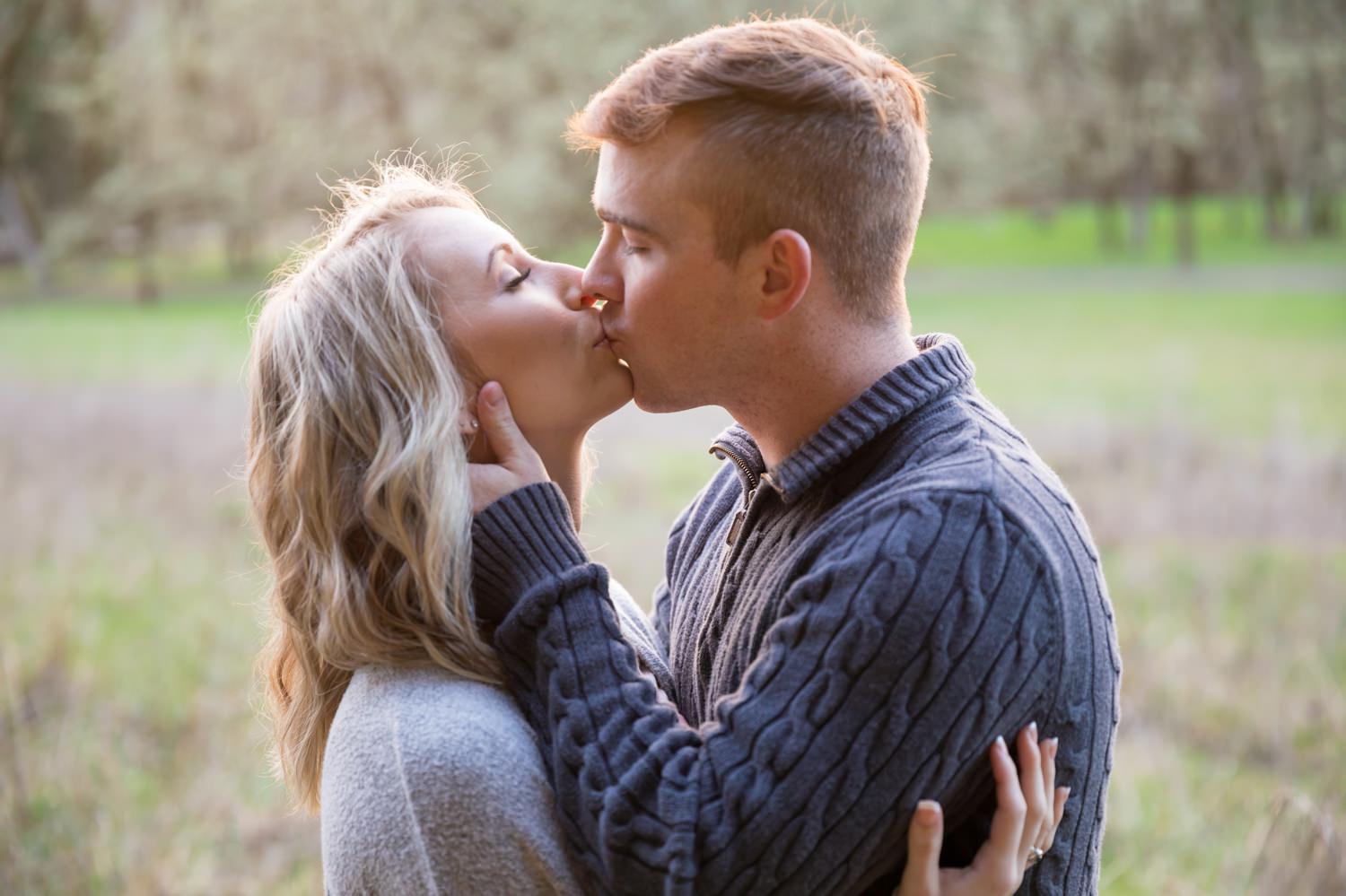 eugene-engagement-pictures-012 Mt Pisgah Engagement Pictures | Kalee & Charlie | Eugene Oregon