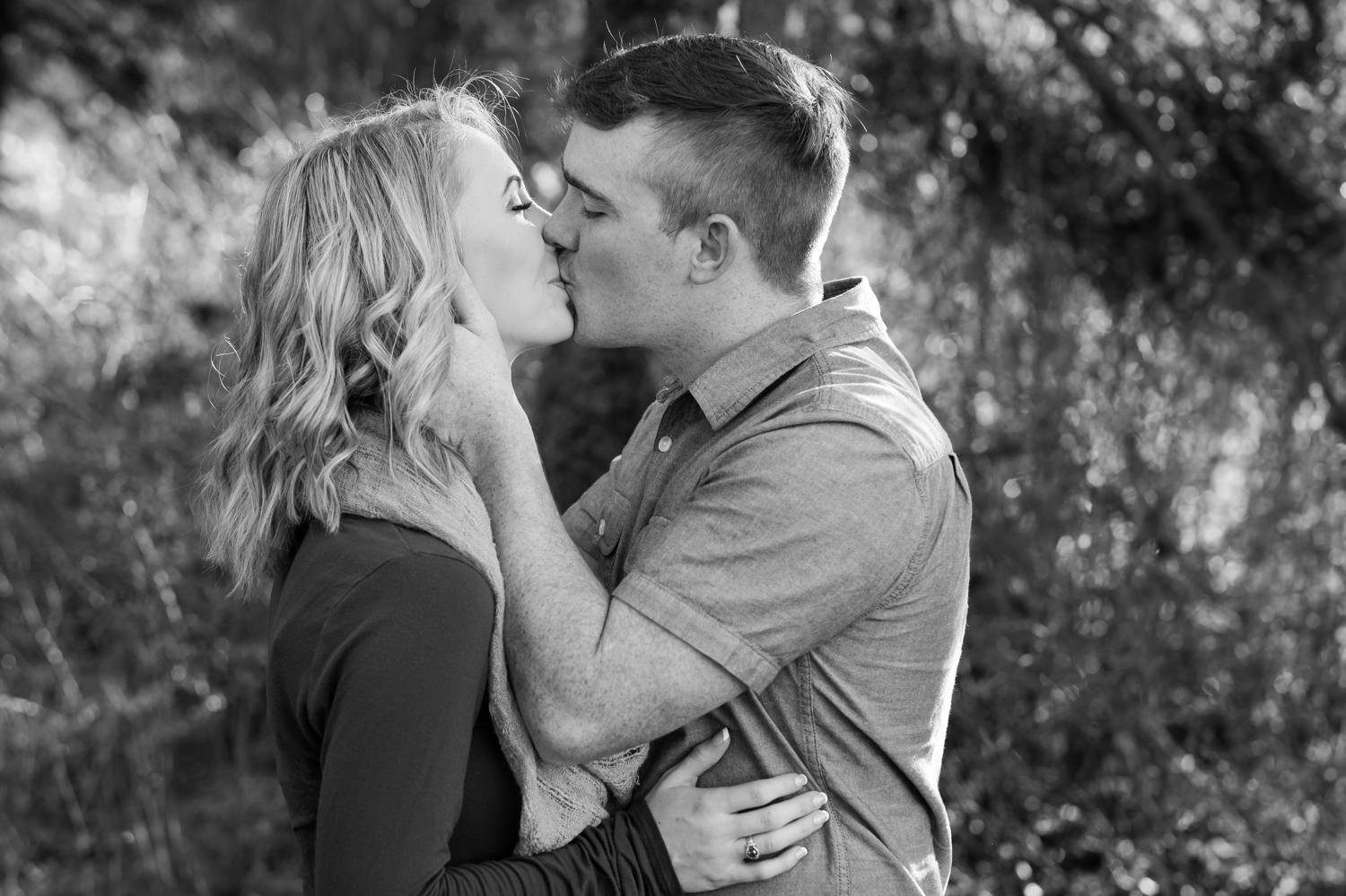 eugene-engagement-pictures-019 Mt Pisgah Engagement Pictures | Kalee & Charlie | Eugene Oregon